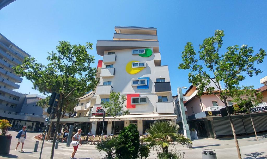 Hotel Pasha Lignano Sabbiadoro Exterior photo